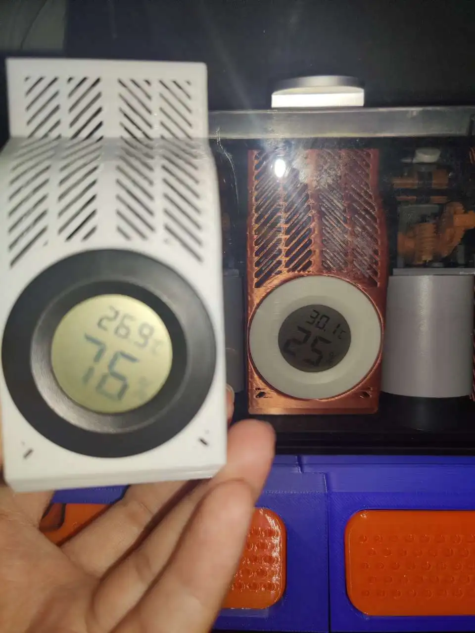 BIQU مقياس الرطوبة الرقمي الصغير مقياس الحرارة LCD درجة الحرارة مقياس الرطوبة رصد لمختبر بامبو X1 P1 AMS صندوق خيوط ثلاثية الأبعاد