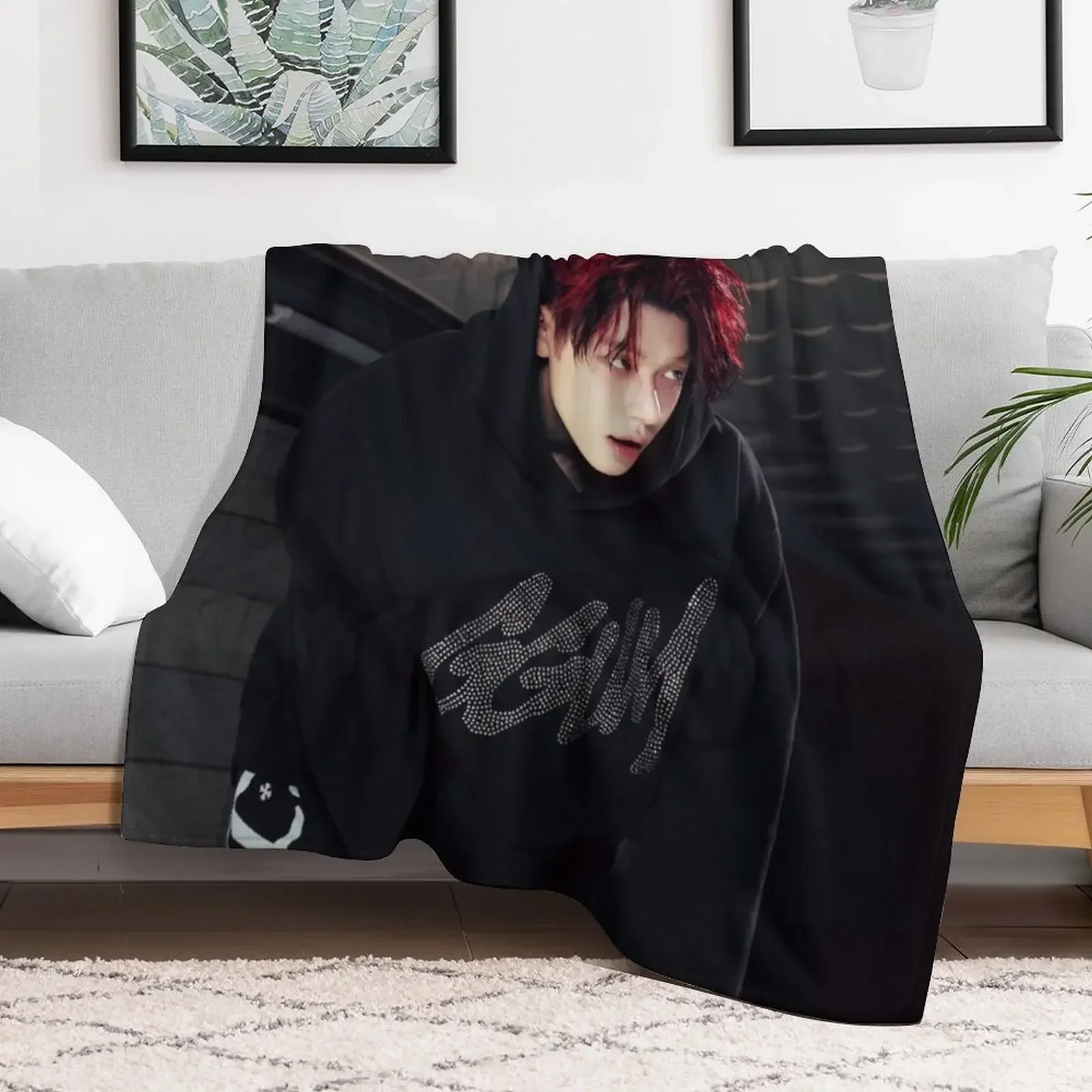 YEONJUN GGUM Throw Blanket Personalized Gift Winter beds Moving Blankets