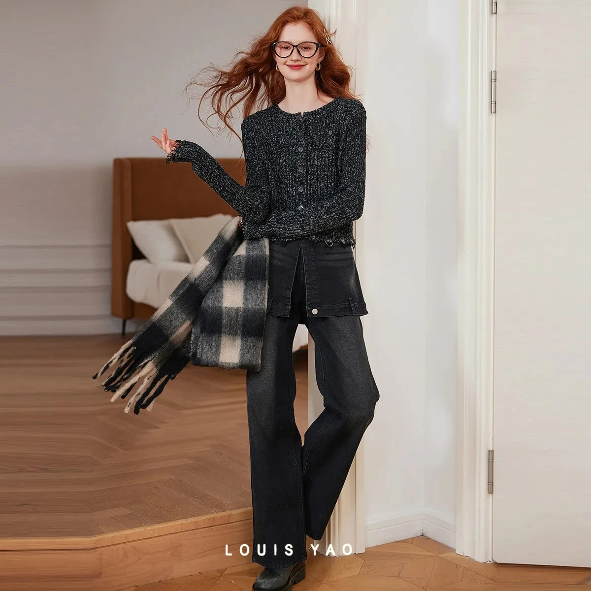 

LOUIS YAO Black Women's Knitted Sweater 2025 Autumn Knit Top Fashionable Elegant Cardigan Round Neck Slim-Fit Women's Knitwear