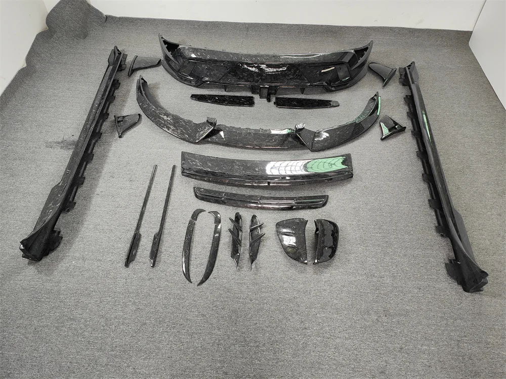 

Настоящее углеродное волокно, кованая передняя губа, задний диффузор, боковые юбки, задний спойлер, комплект кузова для Porsche Taycan, обновленный кузовный комплект