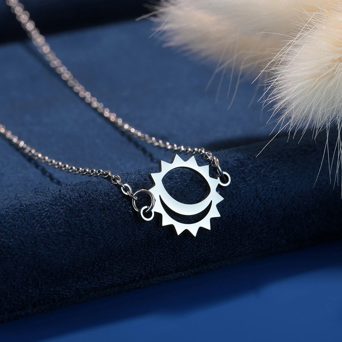 كينيتيال قلادة من الفولاذ المقاوم للصدأ أفضل دائرة غير النظامية الشمس القمر قلادة القلائد للنساء هدايا مجوهرات #1