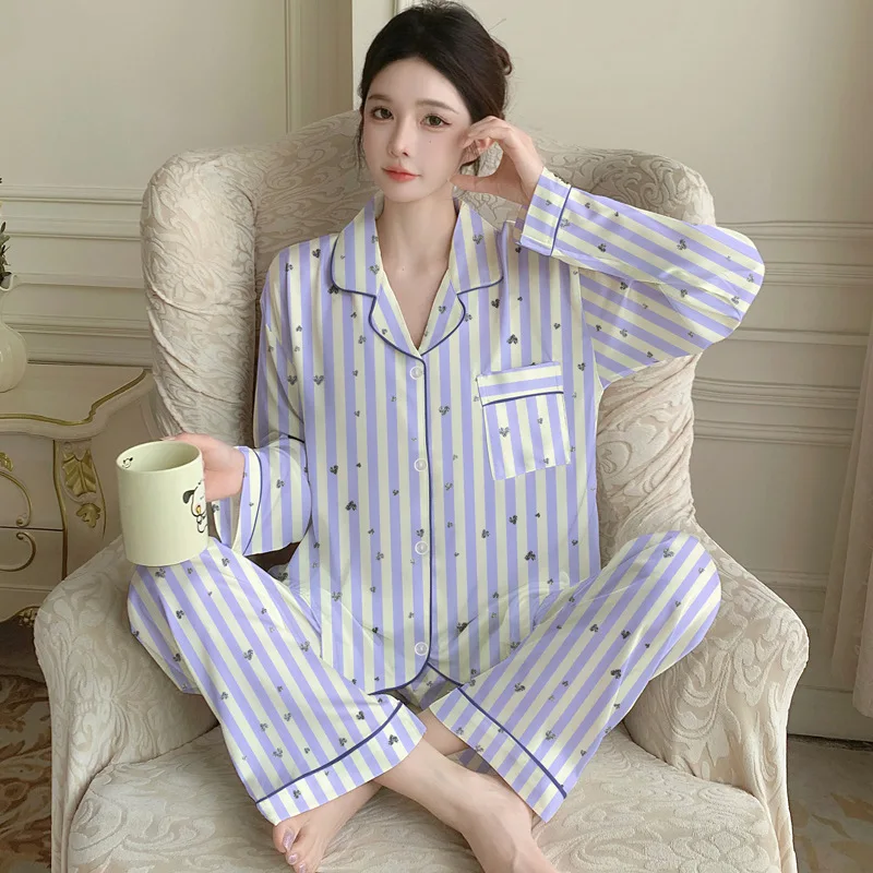 

New Korean-style Heart-shaped Long-sleeved Casual Wear, Silk Fresh and Exquisite Minimalist Girls' Pajamas, Winter Striped Set