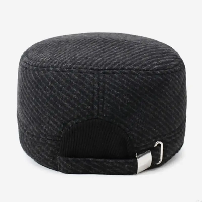 2026 New Flat-Top Cold-Weather Hat for Men with Textured Finish and Side Coverage