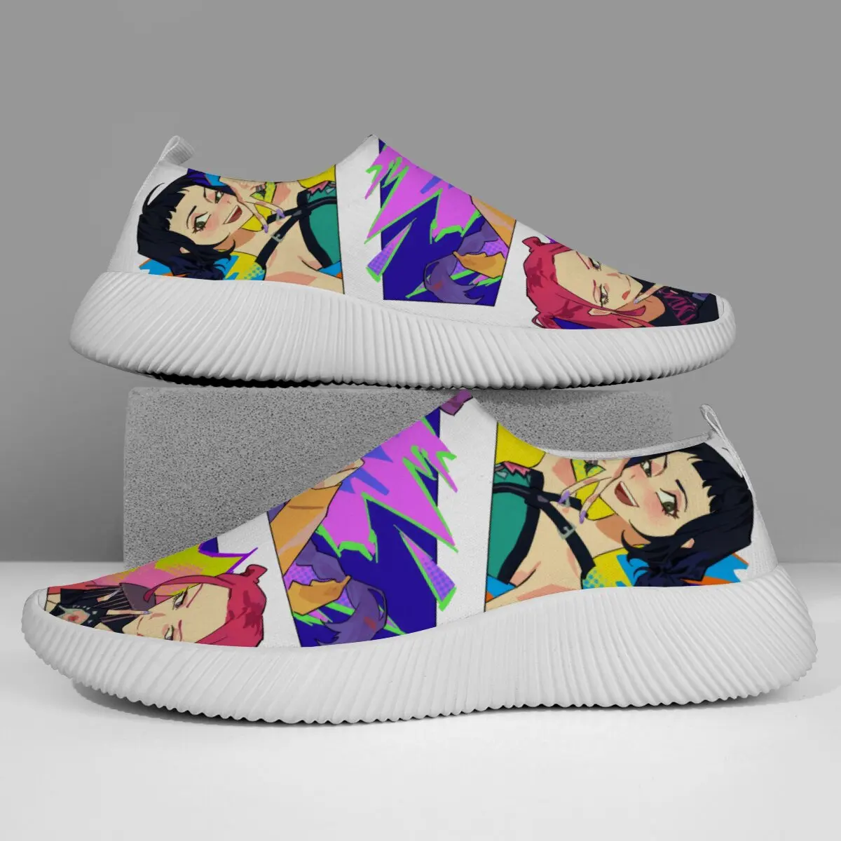 أحذية كاجوال جديدة كبيرة الحجم وخفيفة الوزن ومتماسكة برباط للزوجين تتميز بتصميم الرسوم المتحركة لفريق The Witch Hunter #1