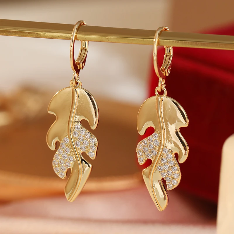 Elegant Inlaid Shiny Synthetic Zirconia Long Leaf Dangle Earrings for Women Fashion Luxury Banquet Celebration Fine Jewelry Gift
