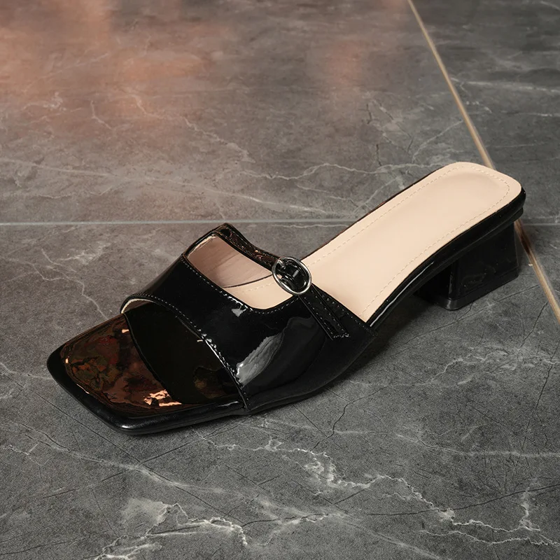 

Новые женские сандалии 2026 года в винтажном стиле, с открытым носком, на тонком каблуке, без застежек, для лета и активного отдыха, из натуральной кожи, с удобной резиновой подошвой