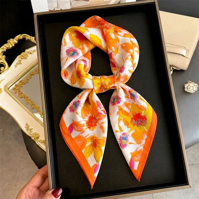 

Scarf Luxury Hijab Silk Female Shawl Wraps Bandana Headscarf Neckerchief Ribbon Handkerchief Designer Foulards Femme Accesories