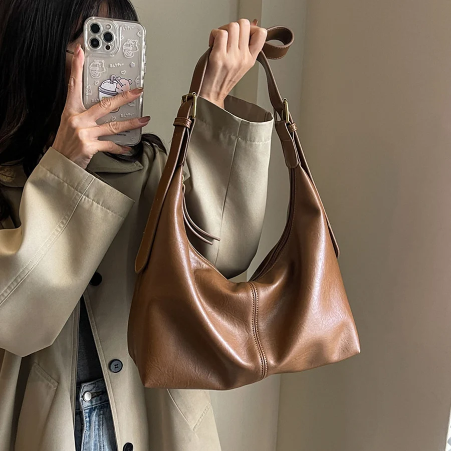 

Trendy Casual Soft PU Women's Handbags Solid Color Large Capacity Female Shoulder Bag Retro Tote Bag For Daily Commute Shopping