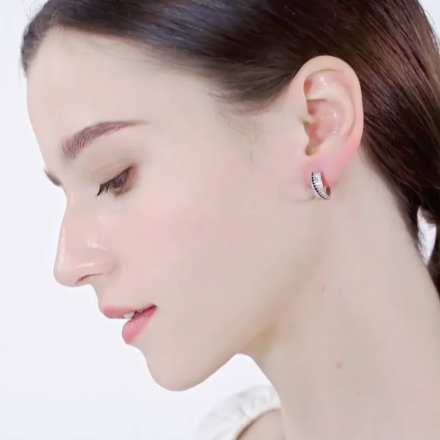 Black Awn 2023 New Hoop Earrings for Women Classic Silver Color Trendy Spinel Engagement Jewelry I207