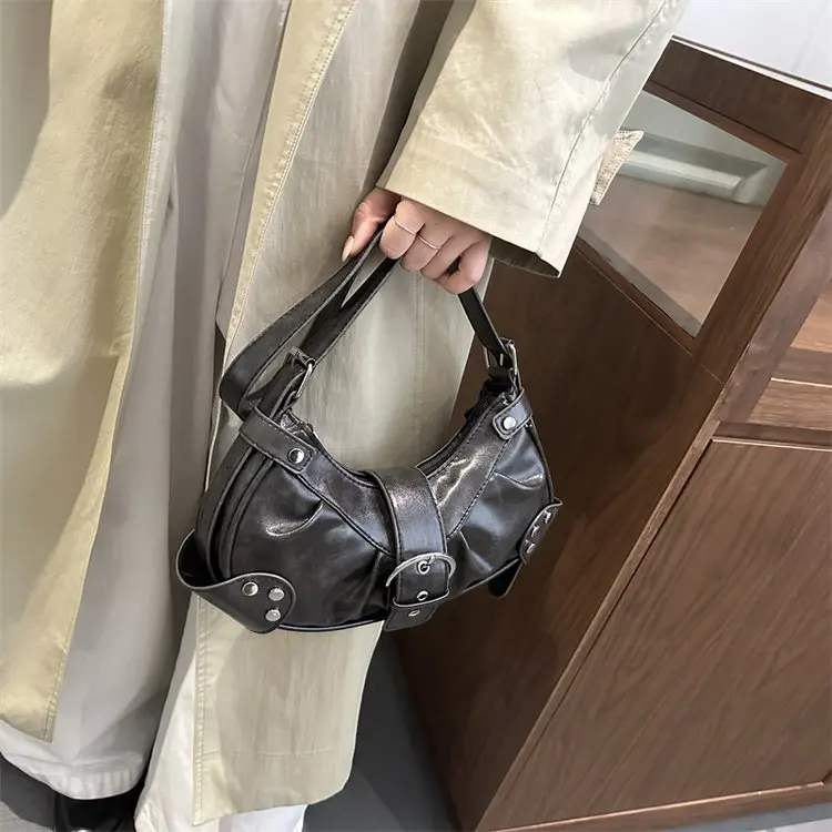 

Новинка 2026: Модная женская сумка через плечо в стиле ретро «Локомотив» и элегантная универсальная сумка «Дайана» для повседневного использования