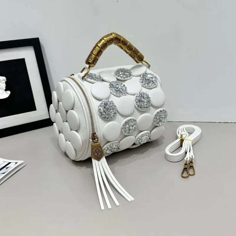 Neue Modische Handtasche mit Diamantbesatz Kleine Quadratische Tasche Schulterriemen Schnalle Zylinder-Kissentaschen für Damen – Detail 8