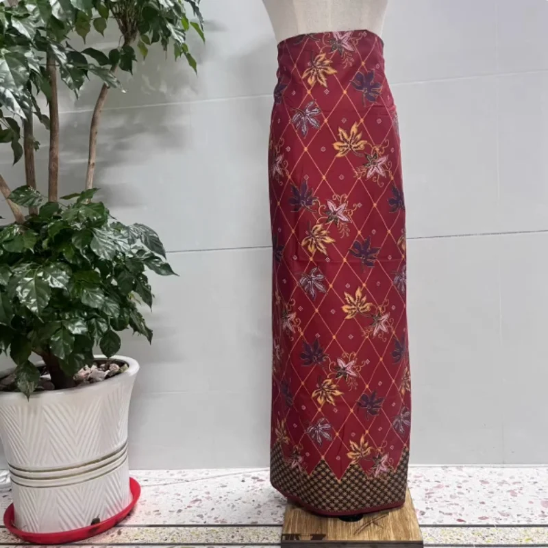 

Sarongs Mens Sarong With Traditional Motif Tube Skirt Lungi Srong Sorong Saram Malaysia Myanmar Thailand Laos Clothing Sarung