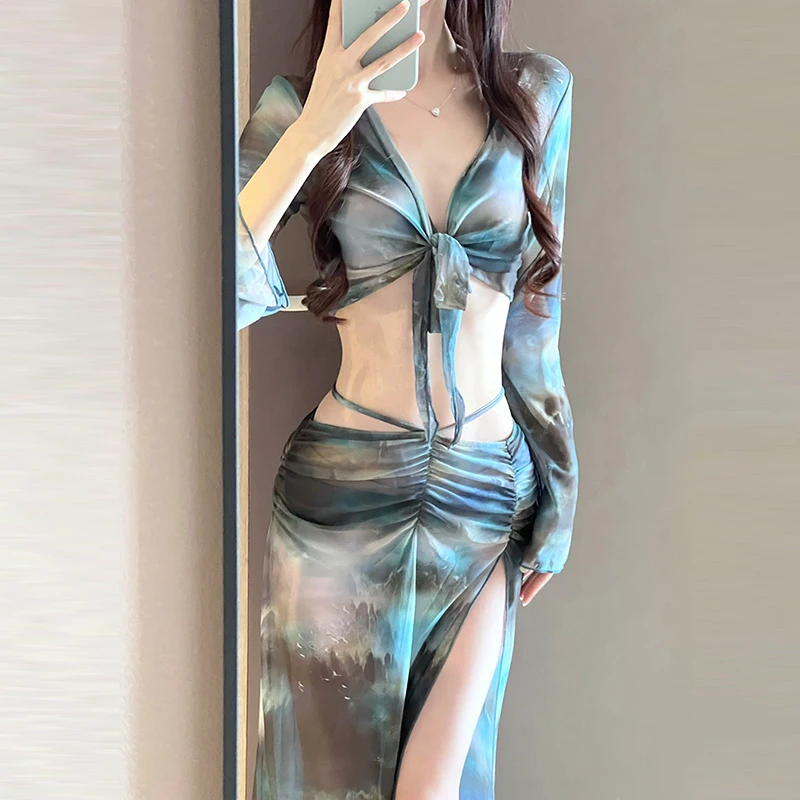 

Женский комплект для отдыха на море из четырех предметов, сексуальный и элегантный, в корейском стиле, модный и стильный купальник-бикини.