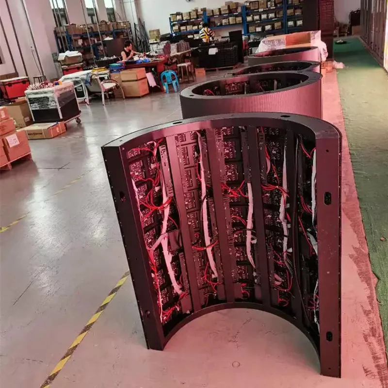 Modulo display LED SMD P3 flessibile a colori per interni Pannello LED Matrix HD 240x120mm / 80 x 40 Pixel Video Wall per la pubblicità