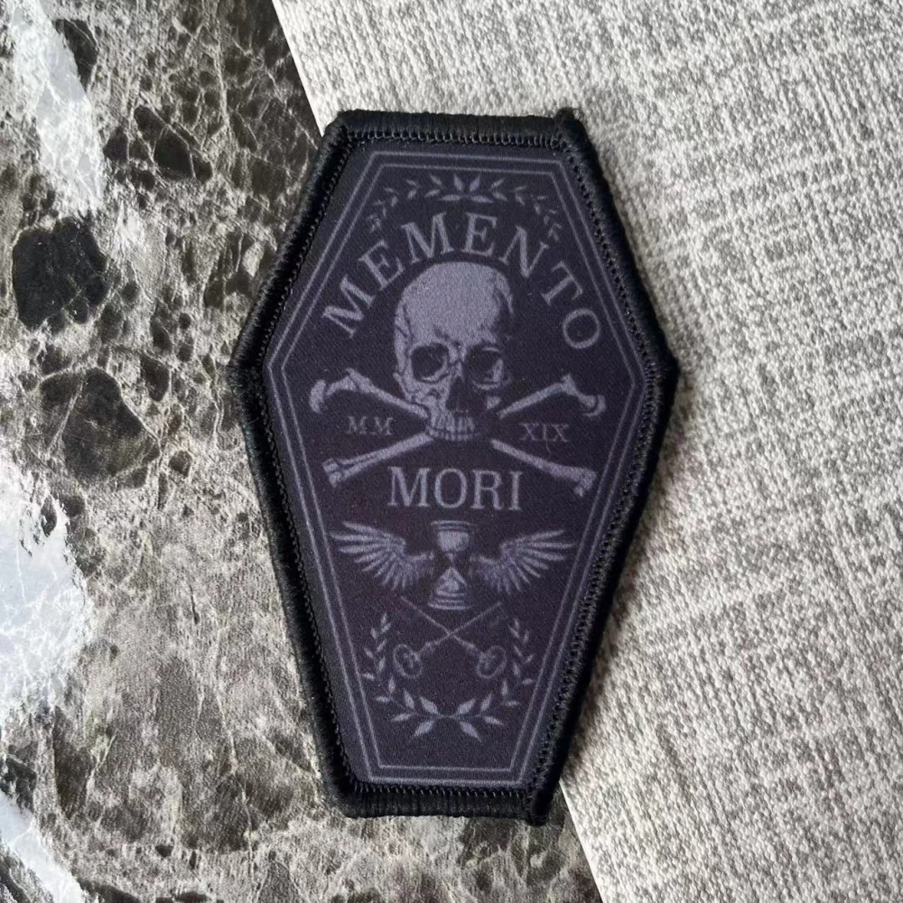 MEMENTO MORI 해골 사기 배지 인쇄 후크 및 루프 패치, 전술 완장 배낭 스티커