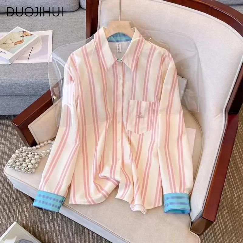 

DUOJIHUI Classic Contrast Color Striped Loose Elegant Women Shirt New Chic Pocket Simple Long Sleeve Fashion Casual Female Shirt