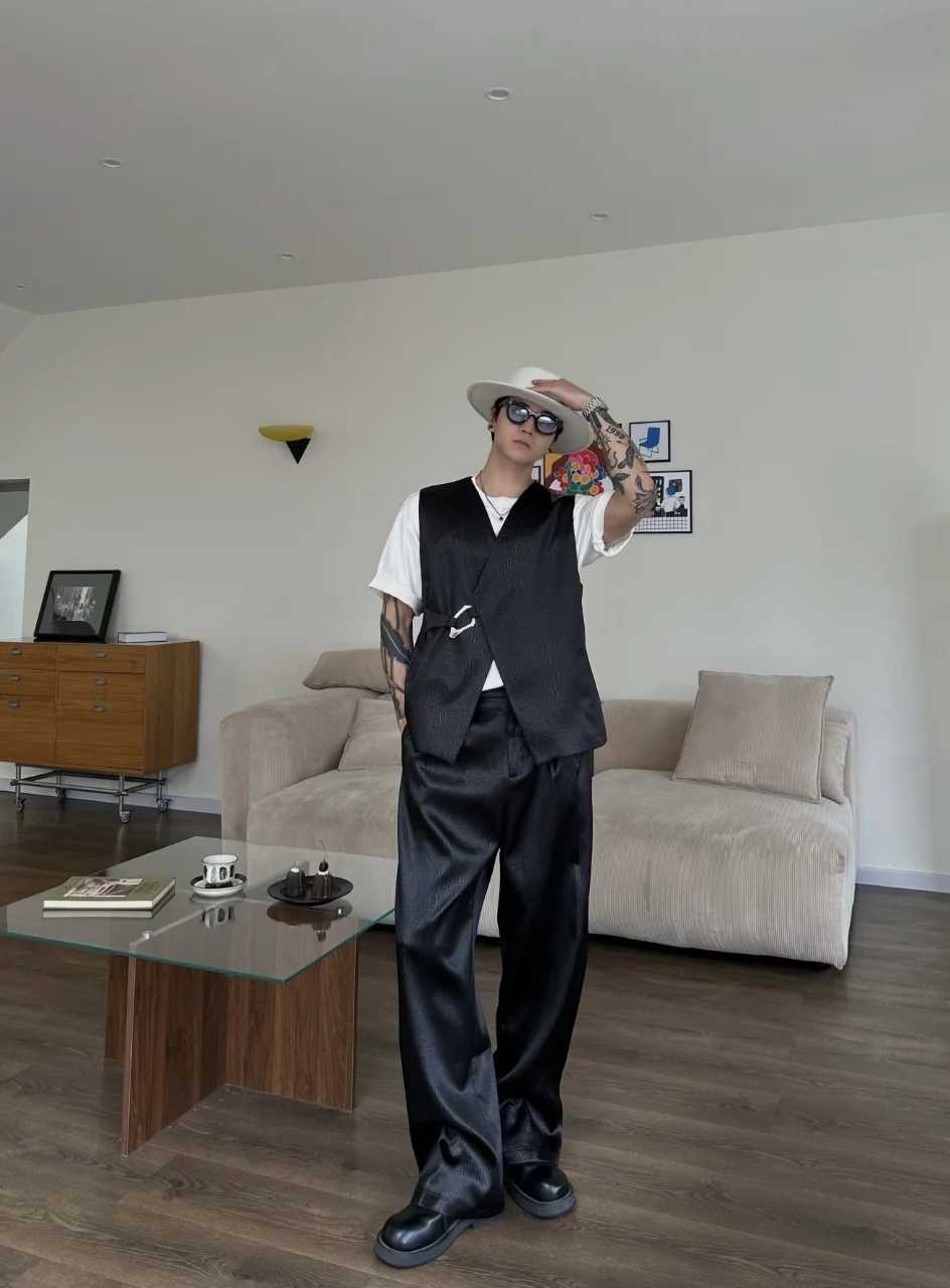 

Модный трендовый мужской жилет с прямыми штанинами, свободный костюм больших размеров из искусственной кожи