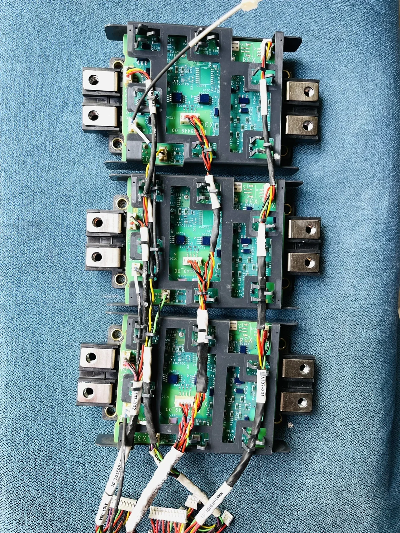 EAV68449-00 Schneider Frequency Converter ATV610 ATV630 ATV660 SerieS 110kw 400kw Trigger Drive Board