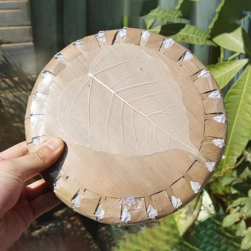 Set da tè cinese naturale Yunnan Pu'er Confezione di conchiglie di bambù Torta rotonda Pu erh/Forma di mattoni/Pacchetto di conchiglie di bambù di forma cilindrica