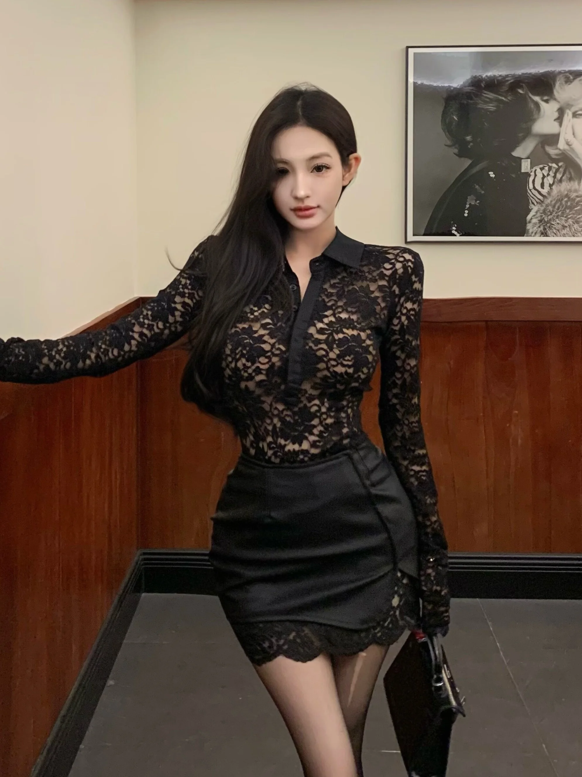 Sexy Lace V-neck Long Sleeve Top And High Waist Short Skirt Two-piece Set for Women Slimming Effect Leather Skirt Arm Wrap