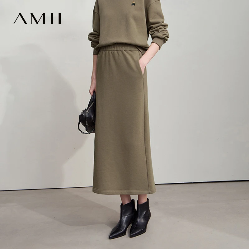 

AMII Minimalist Women's Casual Skirts 2025 Autumn Korean Fashion Office Lady Solid Knit A-Line Straight Skirts Daily 12523043