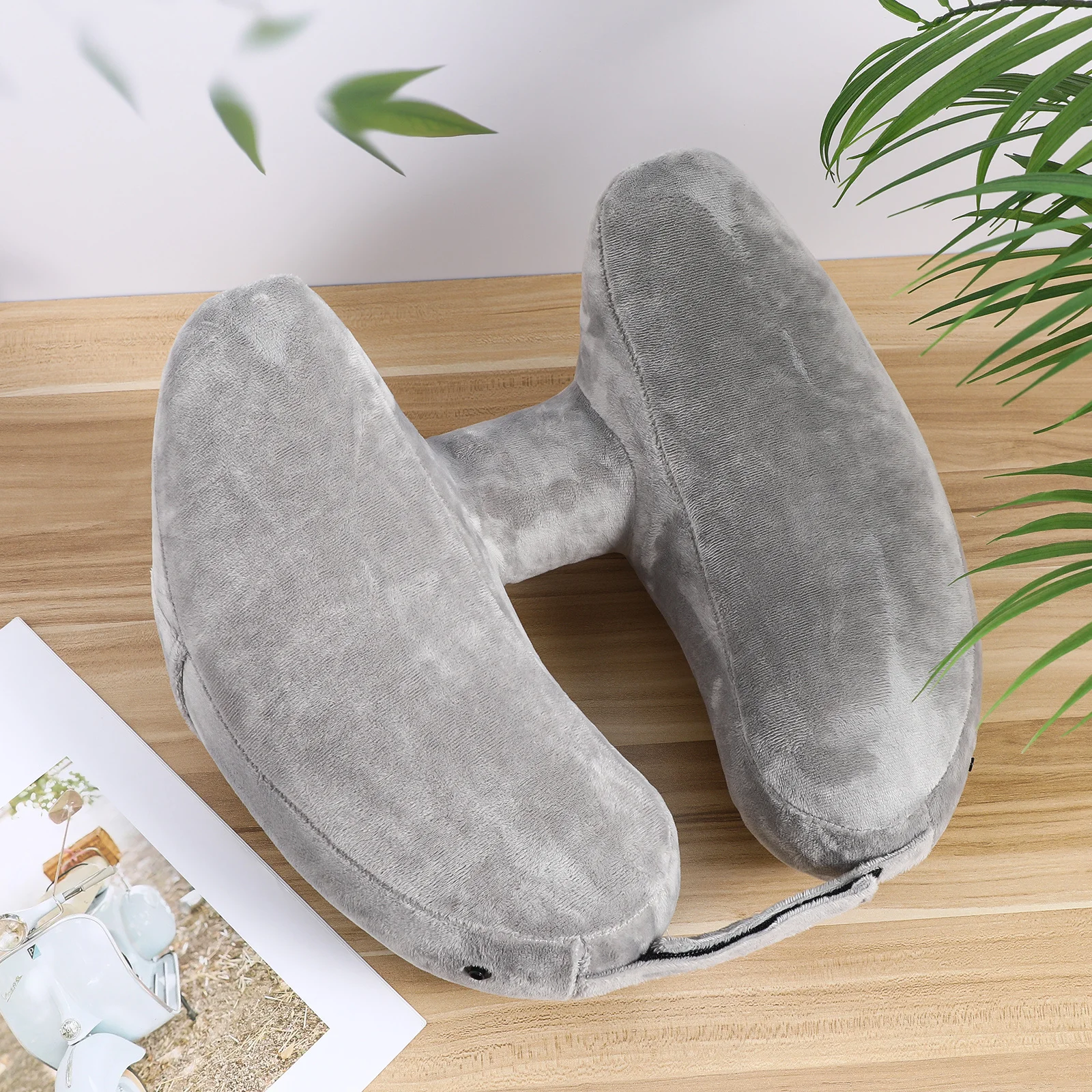 

Inflatable Travel Neck Pillow U-Shaped Support Hood Design Portable Comfortable Long Trips Inflatable Neck Support Travel Pillow