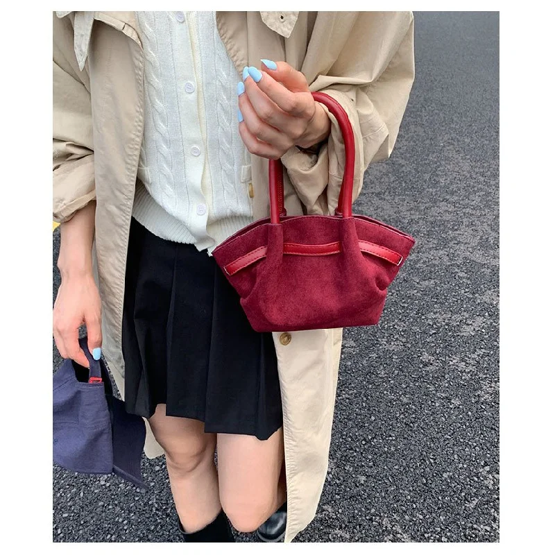 

Top-Tier Women's Tote Bag Made Of Stripe-Lizard Leather Featuring Paris High-End Commuter Vintage Lightweight Daily Look​