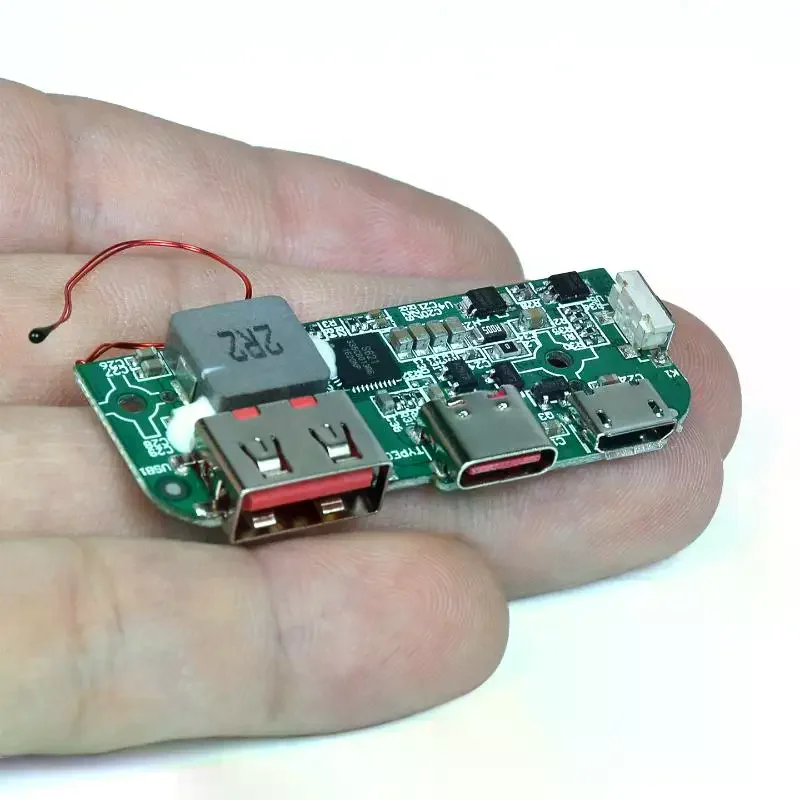 1/3個入り S621 パワーバンク充電モジュール 22.5 - Modular Power Supply のレビューと価格