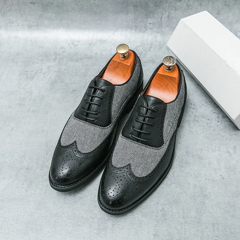 Scarpe in pelle di alta qualità per uomo Piattaforma a testa grande Scarpe casual da uomo Stilista Busines Scarpe eleganti da uomo Zapatillas Hombre