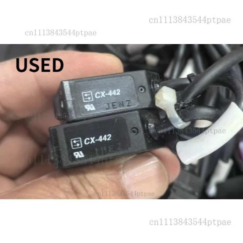 One Cx-442 Distance Setting Reflective Photoelectric Sensor Npn Large Spot 2-300mm (actual Product Photo)