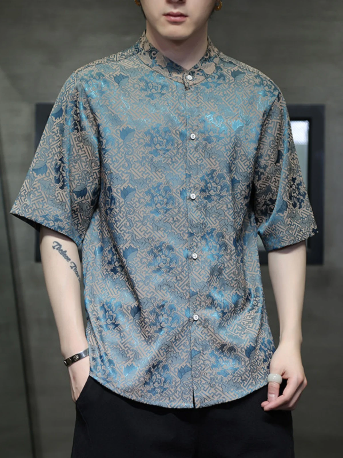 

Ele Embroidered ort Sve irt Men's Summer High-End Stand Collar Tang Costume Trendy Brand Five-Quarter Sve Jaet