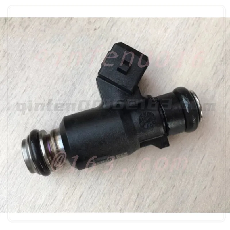 

For CFMOTO CF125-3 ST Baboon Fuel Injector