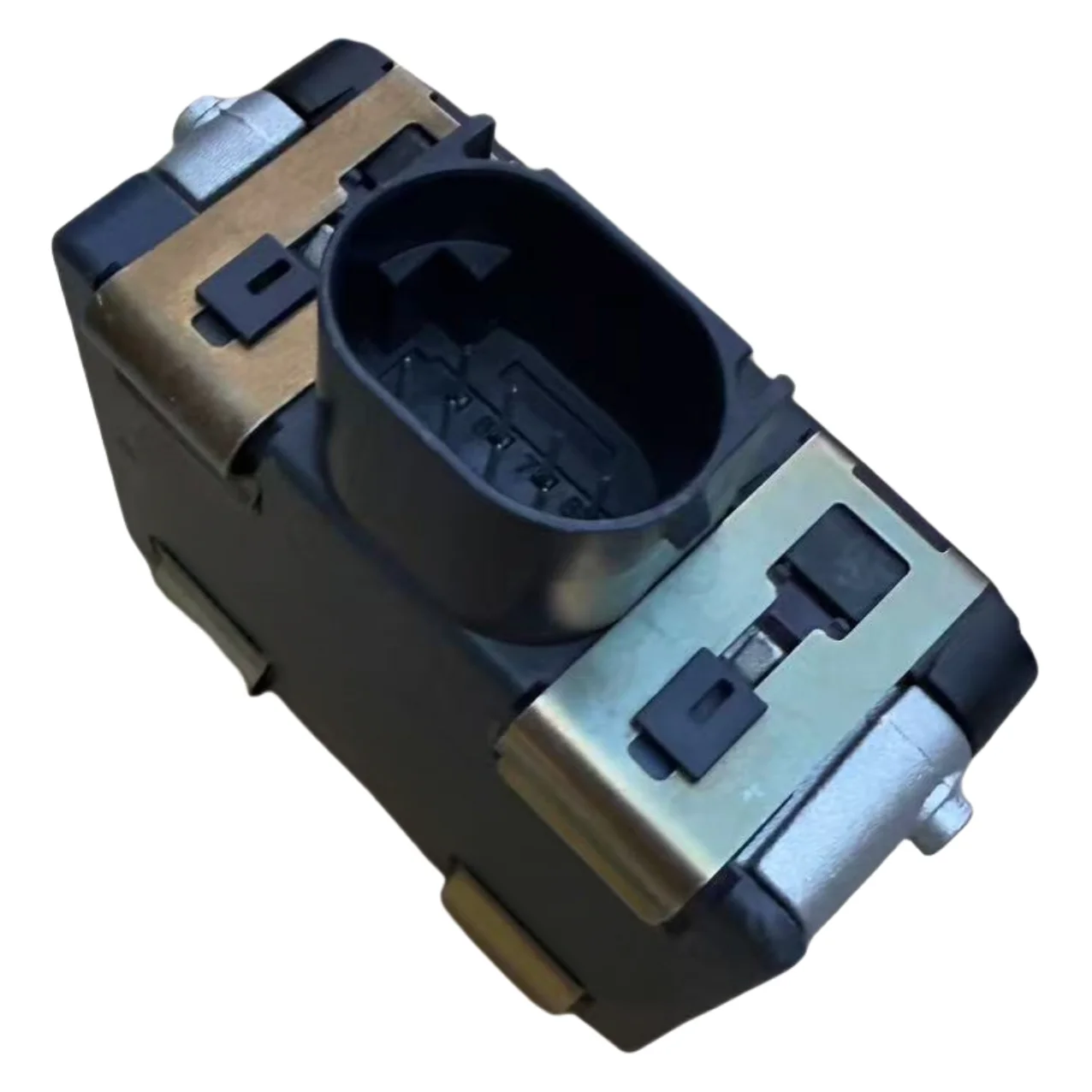 7N0907572 Cruise Control Distance Radar Sensor for 16-18 Volkswagen Passat Radar Sensor 561907561