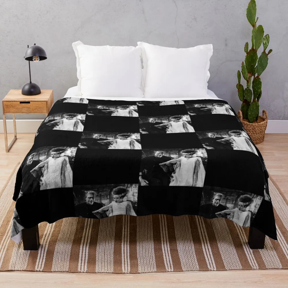 

Mr. & Mrs. Frankenstein Hand In Hand Throw Blanket Warm Cozy Throw Blanket for Living Room Couch