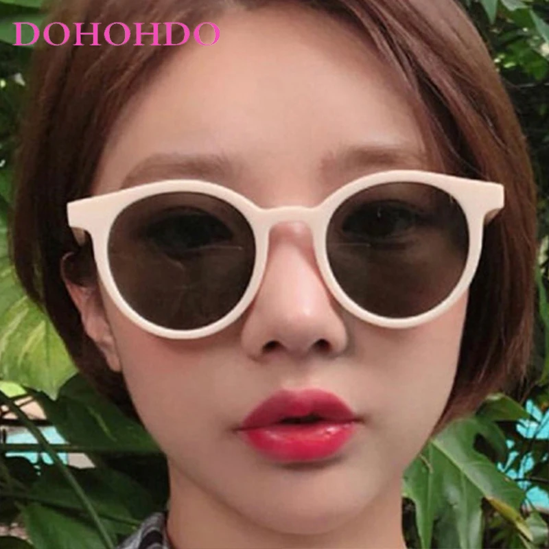

Vintage Round Frame Classic Women's Sunglasses Luxury Designer Men Sunglass Outdoor Driving Shade Travel Eyeglasses Lentes UV400