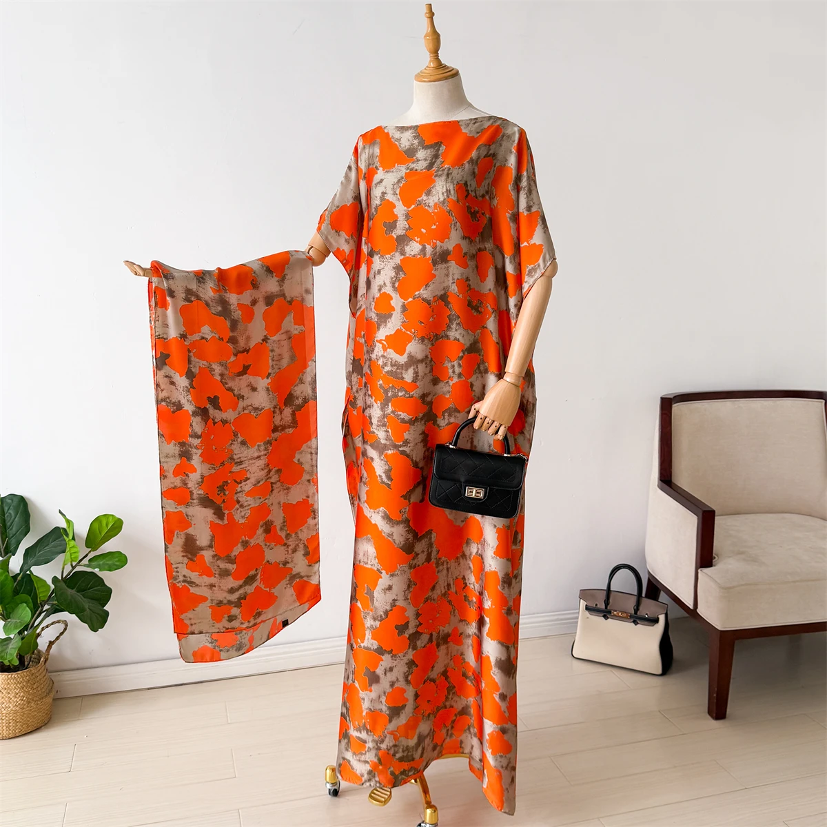 فستان صيفي أنيق جديد مع وشاح كبير دبي تركيا قفطان مسلم فضفاض عباية المرأة الأفريقية عادية ماكسي الطاووس شال رداء