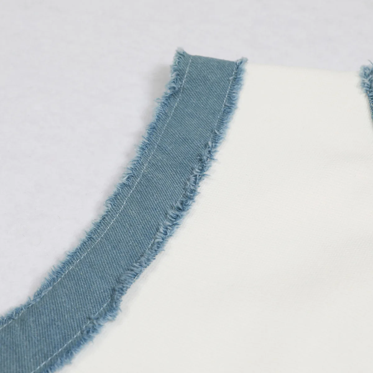 

French Elegant Socialite Crew Neck Sleeveless High Waist Slim Temperament Versatile Denim Splicing Knitted Dress Women Summer