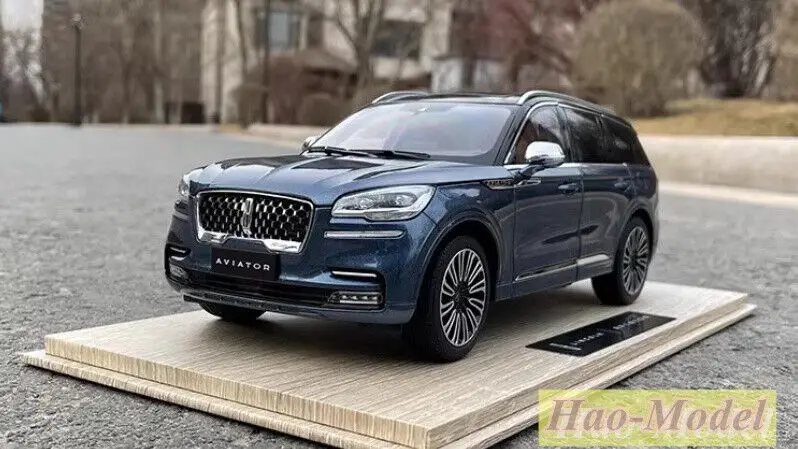 1:18 For Lincoln AVIATOR 2020 Car Model Diecast Metal Hobby Ornaments Toys Boys Birthday Gifts Hobby Display Collection Blue