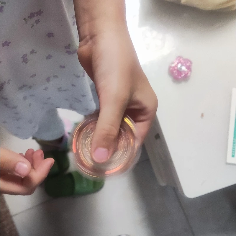 Juguete giratorio con purpurina reflectante que fluye para estudiantes, practicantes, juguete resistente a la presión antiestrés, regalo de descompresión para niña