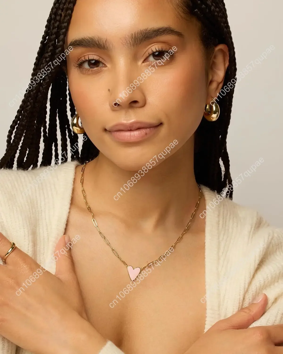 Collana da donna con ciondolo a forma di cuore in smalto placcato oro 14 carati |   Collane a catena con graffette Love |   Smalto bianco blu rosa viola H