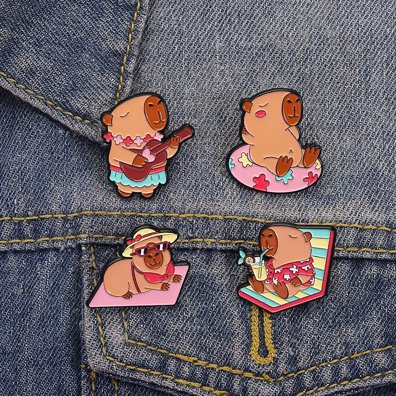 Esmalte pino cartão dos desenhos animados bala capivara bonito férias bonito moda decoração emblema de metal broches femininos emblemas em mochila pinos