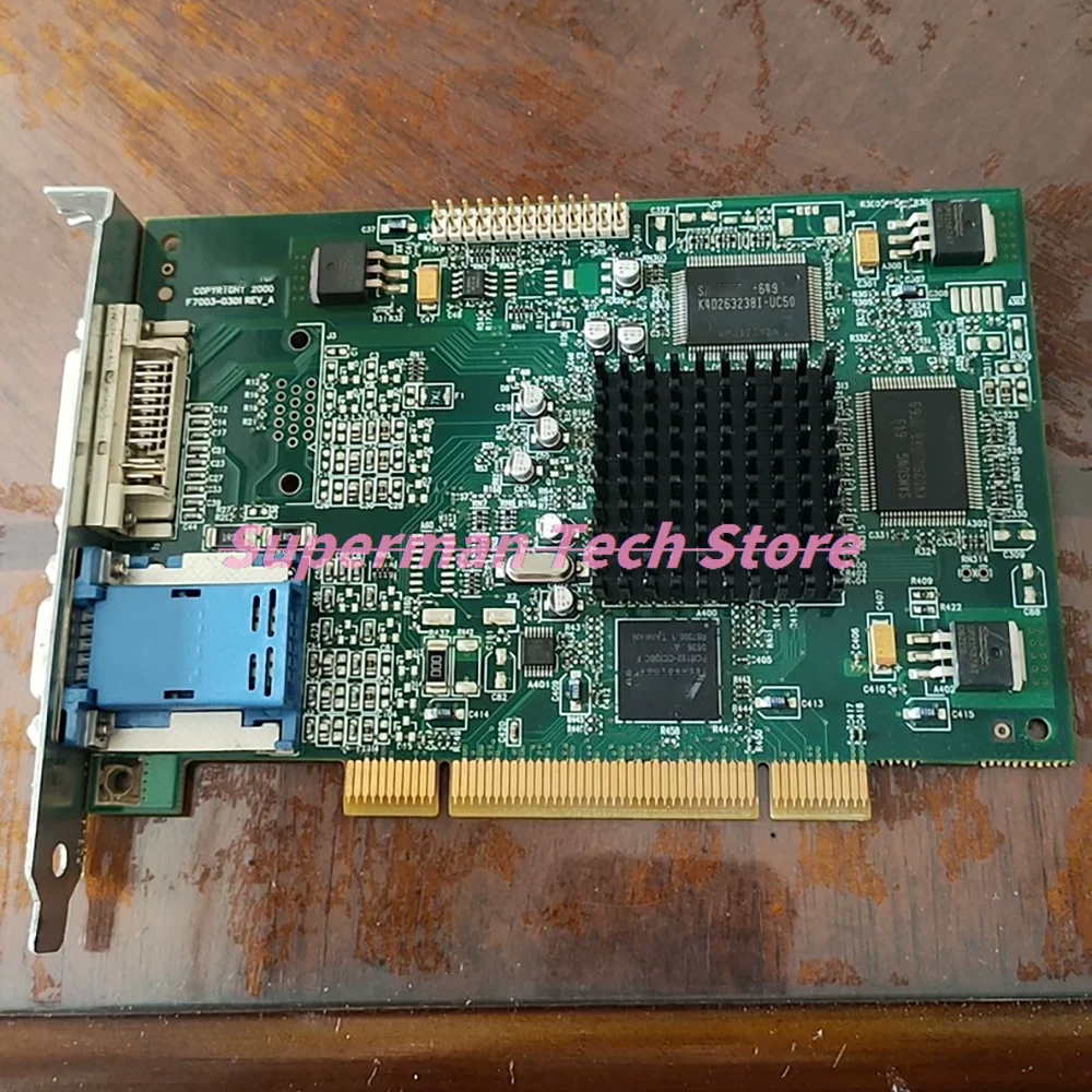 Copyright 2000 PCI Graphics Card F7003-0301