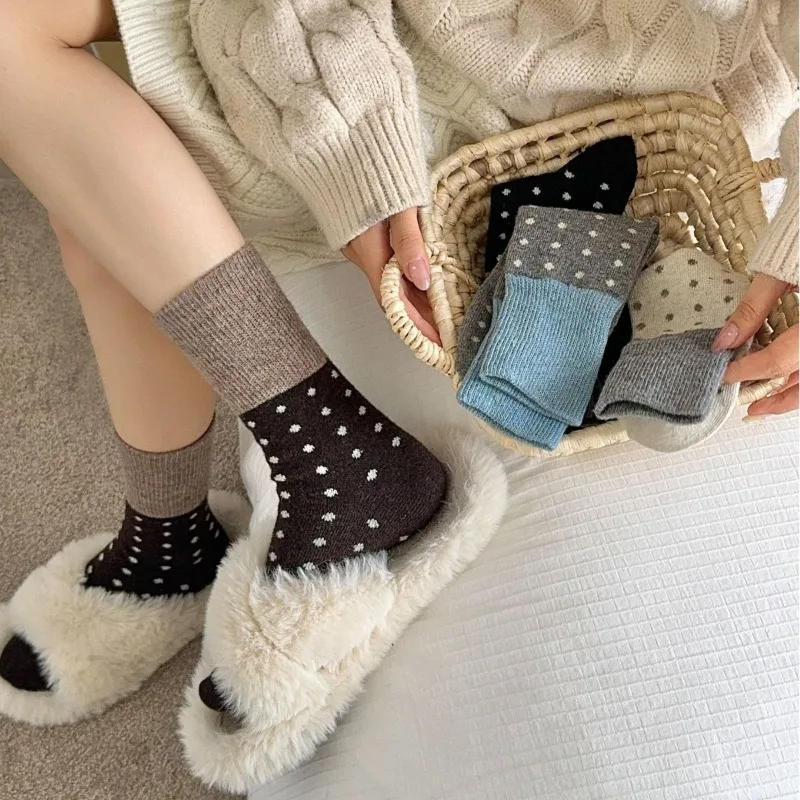 

5 Pairs Thick and Warm Wool Socks for Autumn and Winter with Patchwork Fabric and Simple Polka Dots for Versatile Women's Socks