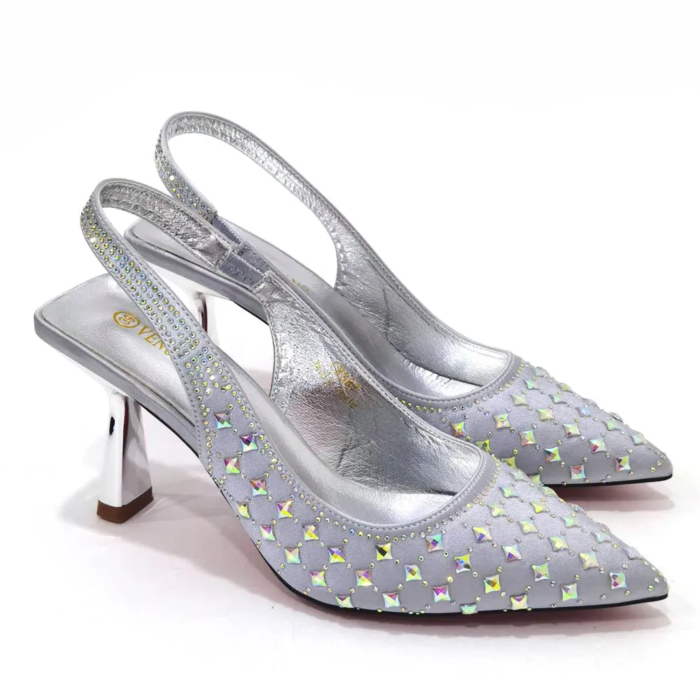 Silver Women's Mules With New INS Thin Heels Sandals Pointed Toe Full Color Water Drill Design Shoes and Bags Matching Set