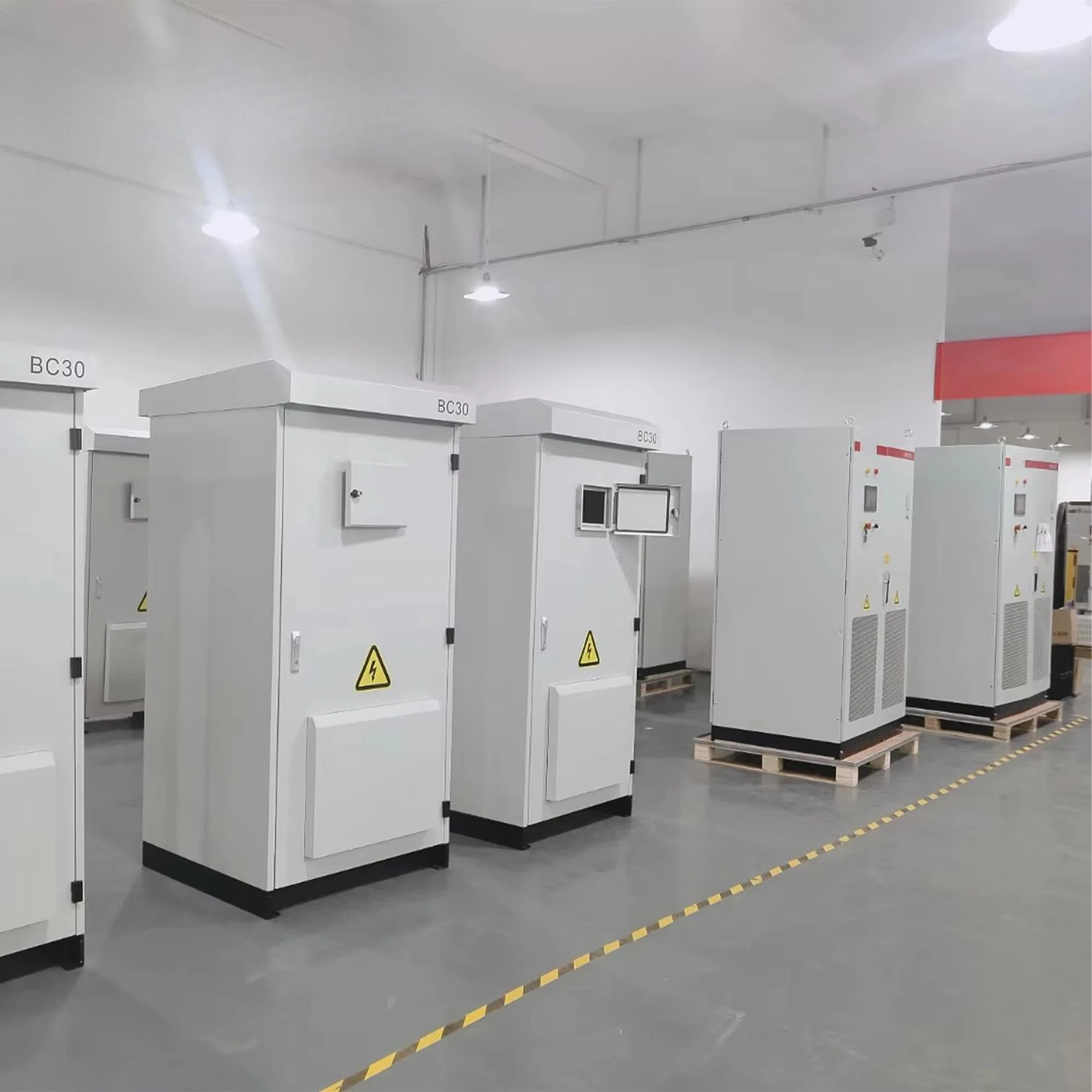 1MW Solar Panel Price Energy Storage System Lithium Battery Storage 1MW Hybrid Solar Power System Project Use
