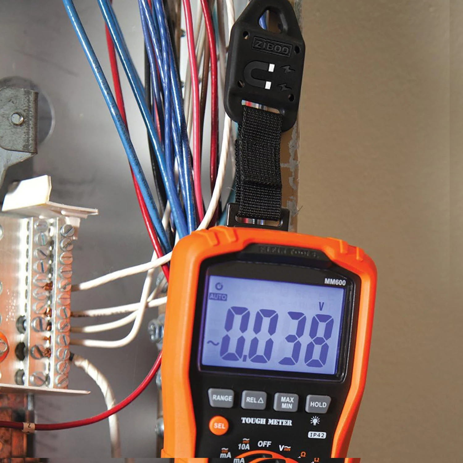 ZIBOO Rare-Earth 69417 شماعة مغناطيسية، مع حزام، متوافقة مع كلاين أداة Meters CL120، CL220، CL320، CL390، CL445، CL600.