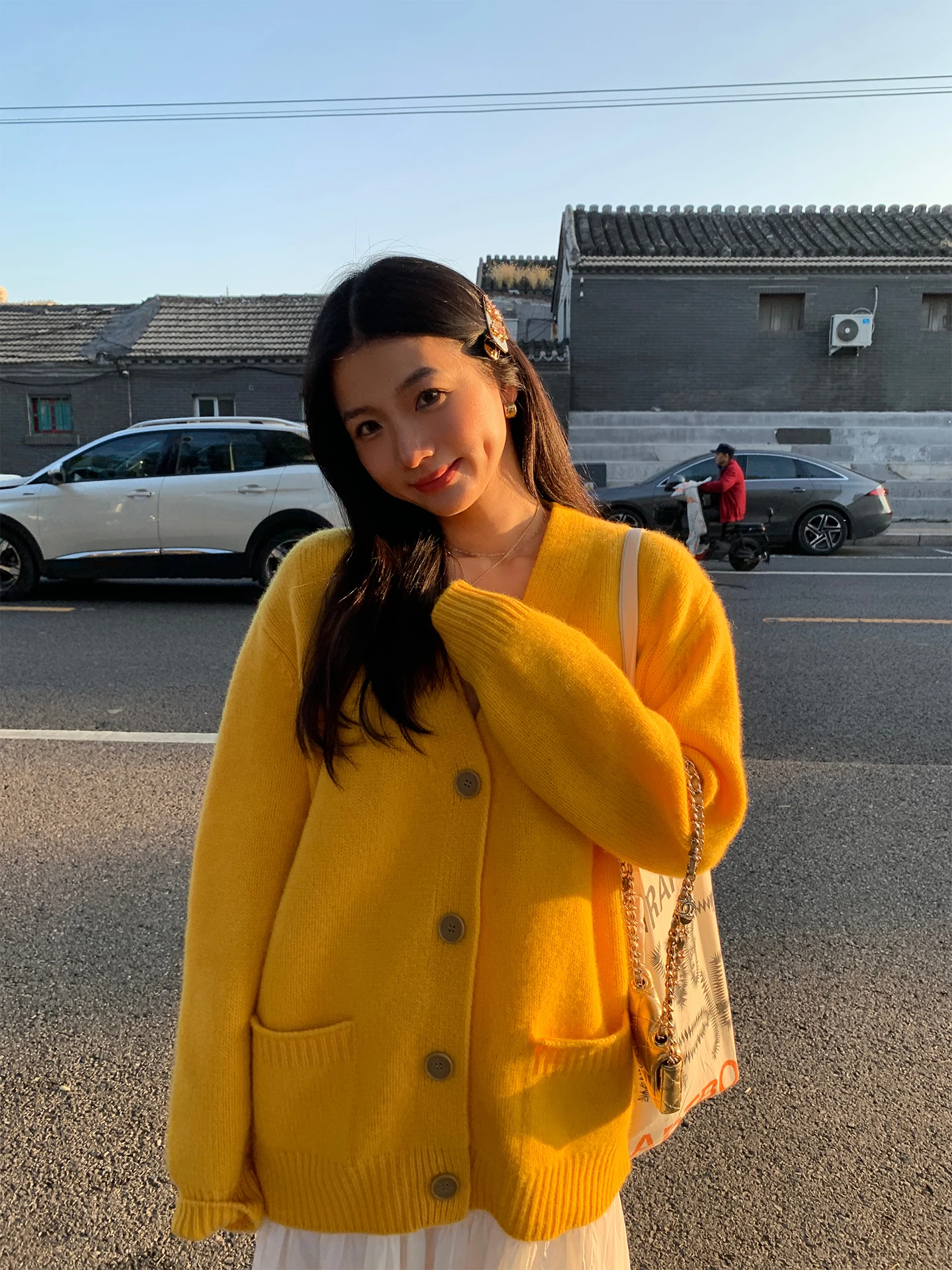 

Laziness High-End Sweater V-Neck Woolen Coat Loose Outerwear Long Sleeve Knitted Cardigan Warmth Fall Winter New Style Women'...