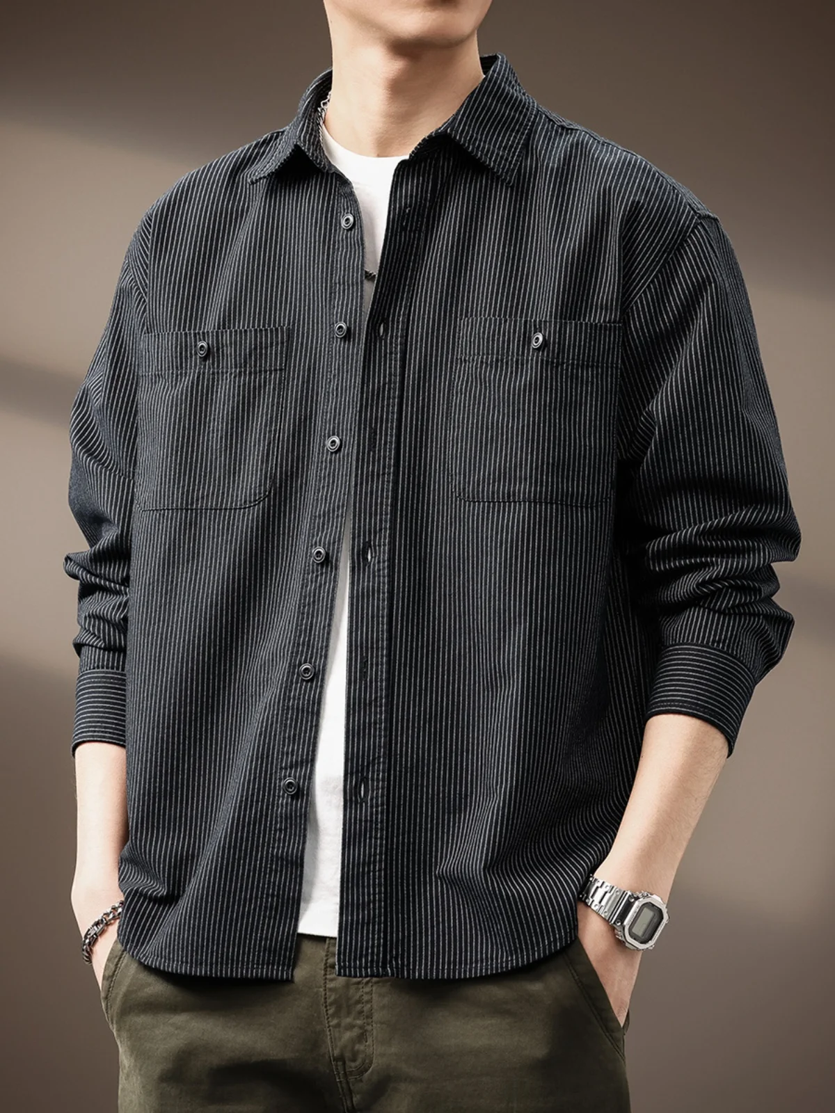 

Мужская свободная повседневная верхняя одежда в американском ретро-стиле с полосками, длинными рукавами и пуговицами, стандартной длины, для молодежи