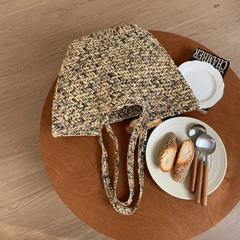 Fashion Handwoven Holiday Beach Bag  Large Capacity Bohemian Casual Travel Tote Bag Summer New Handmade PP Grass Wove image 3