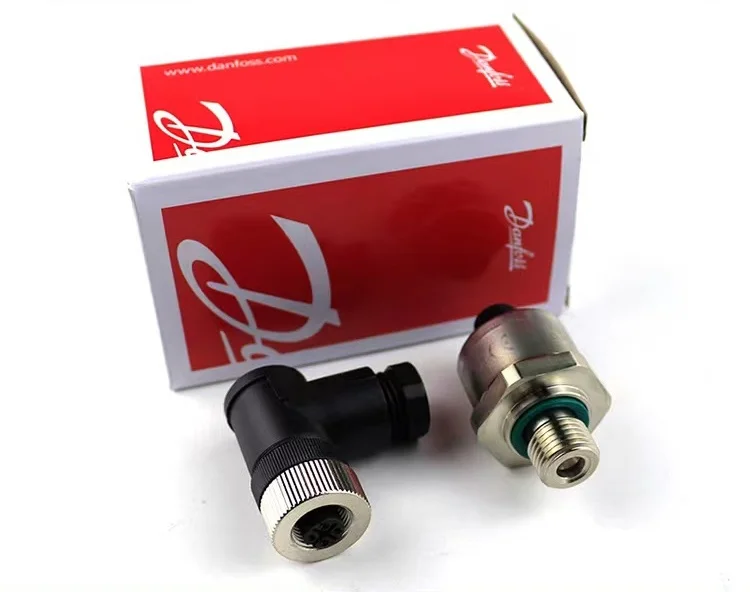 Danfoss DSTP140 Pressure Sensor Suitable For Water And Air Media, Stainless Steel 4-20mA Transmitter